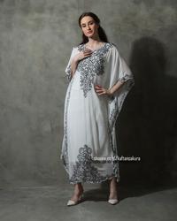 Gambar Kaftan Maxi Modern Payet Tipis Cantik Kaftan Sifon Putih Kaftan Remaja - NINA - LILAC, TANPA MANSET dari KAFTANSAKURA undefined 1 Tokopedia