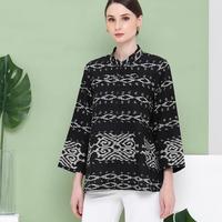 Gambar Blouse Tenun ethnic wanita premium terbaru - 5 varian - Hitam Ntt, L dari Tenun Ahmad undefined 3 Tokopedia