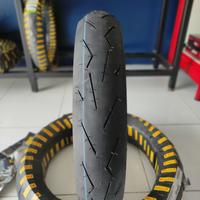 Gambar Ban Pirelli Diablo Rosso Corsa II 100/80-17 dari OZmotomaniax undefined 2 Tokopedia
