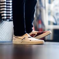 Gambar Vans Slip On x MoMa “VasilyKandinsky” dari Sneakersdeep. undefined 4 Tokopedia