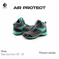 Gambar sepatu gunung air protect Vinson hiking touring Travelling shoes kuat - Beige, 37 dari KRISKA LEO SHOP undefined 5 Tokopedia