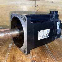 Gambar SERVO MOTOR YASKAWA SGMJV-08AAA1 750W dari REKA AUTOMATION undefined 1 Tokopedia