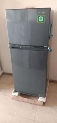 Gambar Kulkas Sharp 2Pintu SJ 195MD SR/SG 172 Liter dari Golden Elektro undefined 2 Tokopedia