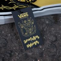 Gambar Vans Slip On Pro x Spongebob SquarePants Mike Gigliotti dari gogonshop undefined 5 Tokopedia