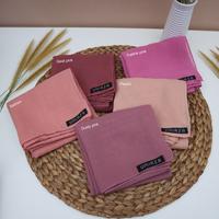 Gambar kerudung segi empat dari Umirza hijab undefined 5 Tokopedia