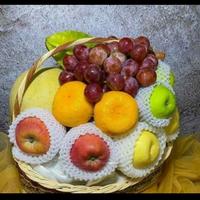 Gambar Parcel Buah Segar Ekonomis / Bingkisan Buah Asli dari harapan jayashop hampers undefined 2 Tokopedia