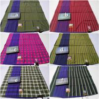 Gambar Sarung BHS Spunsilk 210 KKR KDT KES Full Sutra Motif Kotak Liris Salur dari Pusat Sarung Official undefined 3 Tokopedia