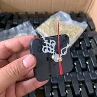Gambar Mesin Jam Dinding Quartz Jarum Jam putih Ukir dari jiwa_merdeka undefined 3 Tokopedia
