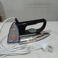 Gambar Setrika Cosmos CI 318 / Setrika Pakaian Cosmos CI 318 Anti Lengket dari karyaabadiwarehouse undefined 4 Tokopedia