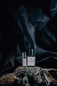 Gambar PARFUM PRIA PREMIUM ORIGINAL WANGI TAHAN LAMA NON ALKOHOL TRIGOLY - 30 dari bajupriaofficial undefined 5 Tokopedia