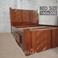 Gambar Dipan Kayu Jati Motif Batik Pekalongan 4 Laci Kanan Kiri - Kayu Jati - 160x200 dari Interior Jepara undefined 2 Tokopedia