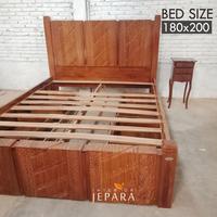 Gambar Dipan Kayu Jati Motif Batik Pekalongan 4 Laci Kanan Kiri - Kayu Jati - 160x200 dari Interior Jepara undefined 3 Tokopedia
