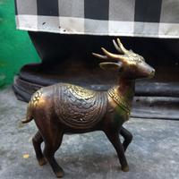 Gambar patung rusa kijang logam 3 - gold dari Bhaktilata Store undefined 1 Tokopedia
