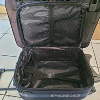 Gambar koper polo 20 inci / tas koper bahan kain / koper murah - Merah dari RTBDLSKOPERTAS undefined 4 Tokopedia