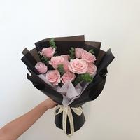 Gambar 10pcs Classic Rose Bouquet dari Allura Florist undefined 2 Tokopedia