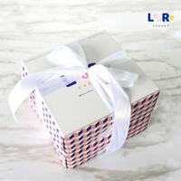 Gambar Loure Cakery - Hampers Package Box of 2 Cakes / Hampers Kue - HAPPINESS A dari Loure Cakery undefined 2 Tokopedia