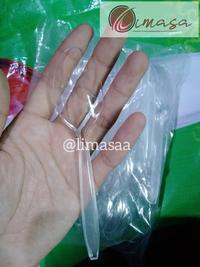 Gambar SENDOK MAKAN PLASTIK BENING 16CM 1PACK ISI 100PCS dari Limasaa undefined 3 Tokopedia