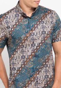 Gambar MOC Kemeja Lengan Pendek Slim Fit Pochinski 2 Bestbuy-Blue - XS dari MOC Indonesia undefined 3 Tokopedia