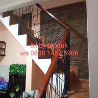 Gambar railing tangga . tangga besi . railing tangga minimalis . dari Bilshop Las undefined 3 Tokopedia
