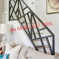 Gambar railing tangga . tangga besi . railing tangga minimalis . dari Bilshop Las undefined 1 Tokopedia