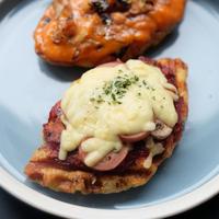 Gambar Croffle Savory - Salmon dari potokoffie undefined 2 Tokopedia