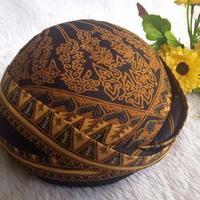 Gambar Topi Adat Jawa Blangkon Bapak Model Solo Cakep Aksesoris Kepala - 60 dari Fosasieshop undefined 2 Tokopedia