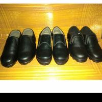 Gambar sepatu safety second berkualitas - Hitam, 39 dari FK.22 STORE undefined 2 Tokopedia