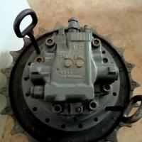 Gambar travel motor set final Drive Assy excavator Komatsu PC 200-6 sprocket dari karya-nusantara undefined 3 Tokopedia