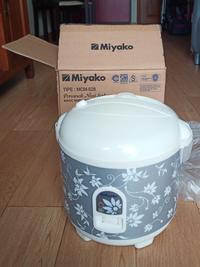 Gambar Miyako Rice Cooker MCM528 – Magic Com 1.8 Liter 3in1 395 Watt - MCM-528 dari Surya Jaya undefined 5 Tokopedia