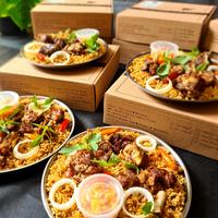 Gambar Paket Nasi Kebuli Kambing Goreng Tampah ber 15 - Nasi Kebuli dari Ahli Kambing Online Resto undefined 2 Tokopedia