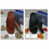 Gambar sandal pria - 43 dari AKSENd_store undefined 2 Tokopedia
