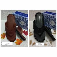 Gambar sandal pria - 43 dari AKSENd_store undefined 4 Tokopedia