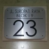 Gambar nomor rumah stainless steel grafir/etching ukuran 20x25cm - lem dari Nomor Rumah undefined 3 Tokopedia