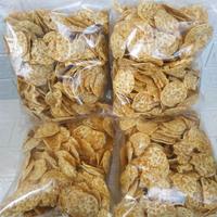 Gambar kripik tempe sagu berat 500 gram(1/2 kilo) dari AUREL PRIMA SNACK undefined 1 Tokopedia
