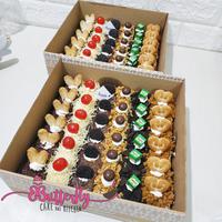 Gambar Cake Potong Hias - Red Velvet, 22cm dari Butterfly Cake Jambi undefined 3 Tokopedia