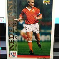 Gambar 1993 Upper Deck Holland Ronald Koeman dari Bombomsmart undefined 1 Tokopedia