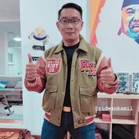 Gambar Rawtype Riot | Varsity Champ RK Series | Ridwan Kamil | NEW | ORIGINAL dari Jeanny Collection Store undefined 1 Tokopedia