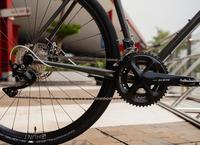 Gambar Sepeda Temple Adventure Disc 2 Gravel Bike Peat Grey dari Overflow 7 undefined 5 Tokopedia