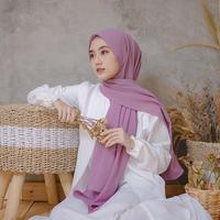 Gambar ARUMI SHAWL BY MOBYKHAYRA PART II (HIJAB PASHMINA DIAMOND) dari MO BY KHAYRA undefined 1 Tokopedia