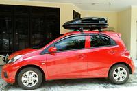Gambar Roof Box Tipe Bajo Black Glossy dari Roof Box Whale Carrier Gudang undefined 2 Tokopedia