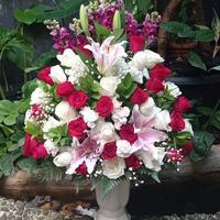 Gambar Rangkaian bunga vas ucapan selamat dan sukses dari ayudia florist undefined 4 Tokopedia