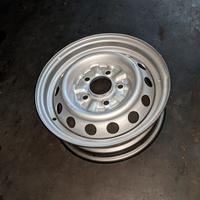 Gambar velg L300 diesel 14 inci ktb original mitsubishi sapek new dari Hariyadi Karya Motor undefined 1 Tokopedia