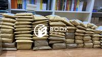 Gambar Buku Import The Alchemist by Paulo Coelho (Original Paperback) dari Book World undefined 5 Tokopedia
