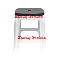 Gambar INFORMA - BANGKU - PALMER STOOL WHITE GREY dari Bandung Hardware undefined 2 Tokopedia