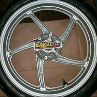 Gambar FRONT REAR WHEEL velg rading depan belakang CBR 250 R THAILAND KYJ ORI dari BAKUL WESI SEMARANG undefined 4 Tokopedia