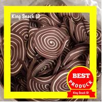 Gambar 500 GR KERIPIK KUPING GAJAH / KUE KUPING GAJAH KILOAN (SNACK JADOEL) - Warna Warni Min dari King Snack ID undefined 1 Tokopedia