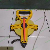Gambar jual meteran roll komelon fiber reel 100m dari Kurniwan Survey undefined 3 Tokopedia