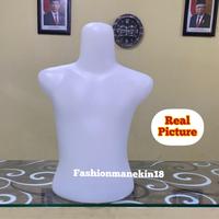 Gambar PATUNG MANEKIN ANAK KECIL SETENGAH BADAN - PATUNG BAJU ATASAN ANAK SD - Anak beniing, Tanpa sok dari Fashionmanekin18 undefined 2 Tokopedia
