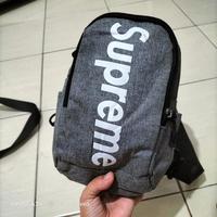 Gambar Tas Waistbag abu supreme made in china dari Friza_Store undefined 1 Tokopedia