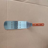 Gambar Spatula/Sutil Stainless Perforasi Tepanyaki, Roti John, dll. P 36 cm dari Peralatan Masak Memasak undefined 2 Tokopedia